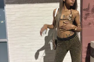 Horny & Availabe hmu😉 - 21 - Image 2