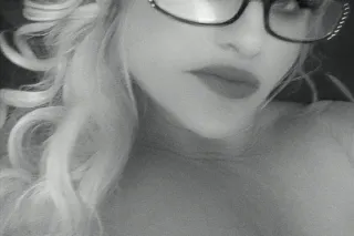 It pays to suck at my job - 48 - Image 4