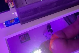 Foreign Pleaser - 24 - Image 2