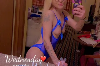 𝐿𝑒𝓉𝓈 𝓈𝓉𝒶𝓎 𝓌𝒶𝓇𝓂 & 𝓅𝓁𝒶𝓎 𝒾𝓃𝓈𝒾𝒹𝑒 S... - Image 1